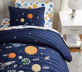 Solar System Glow in the Dark Quilt Double Queen Navy Multi