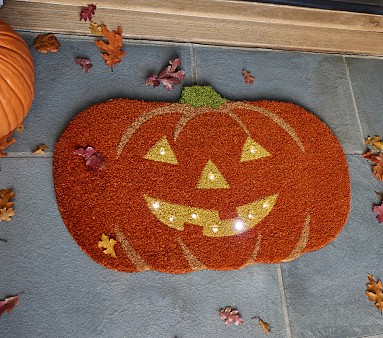 Pumpkin Light-Up Doormat