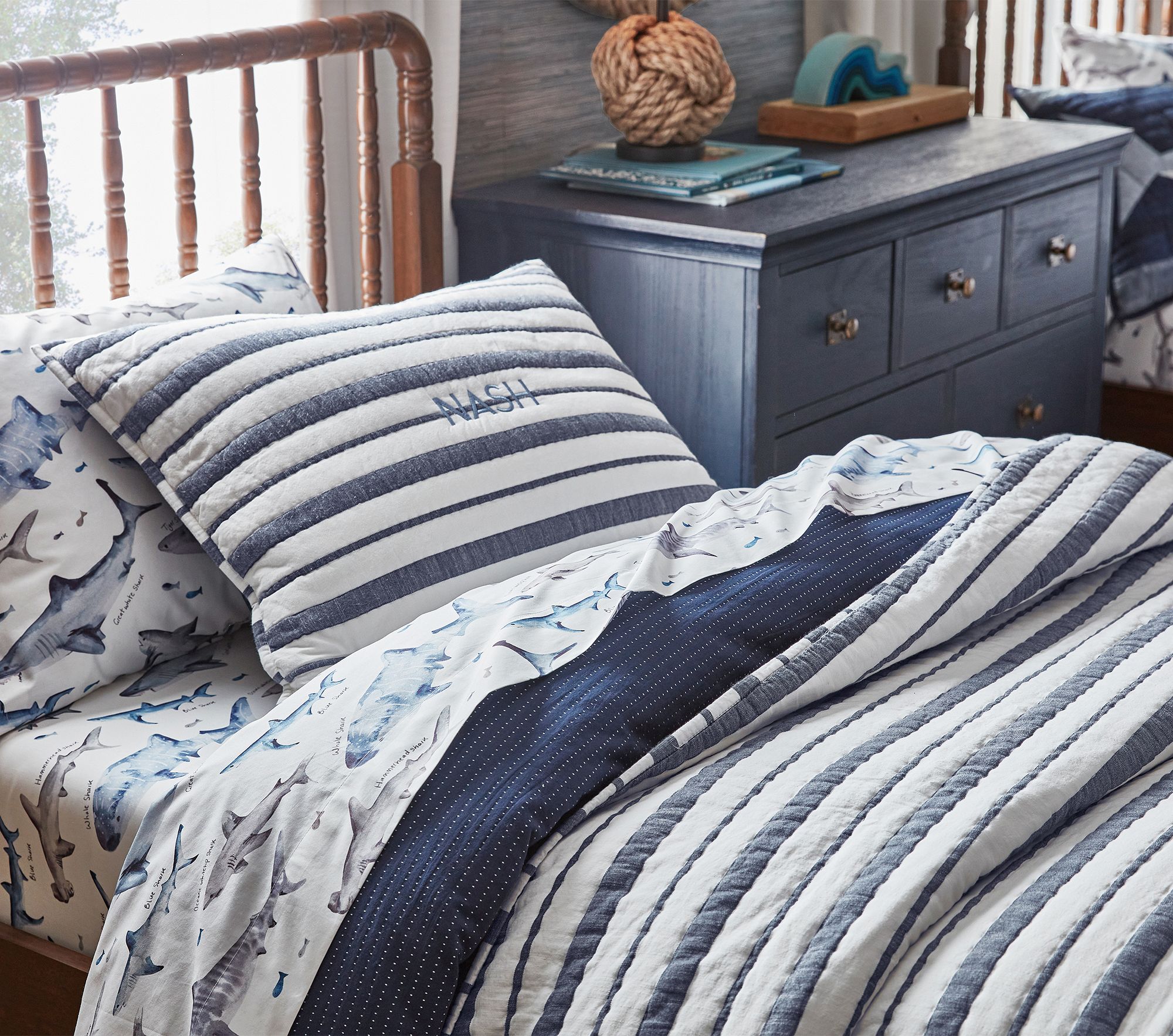 Alt image 6 for Heritage Shark Organic Sheet Set