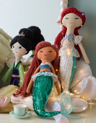 Dolls & Doll Accessories image