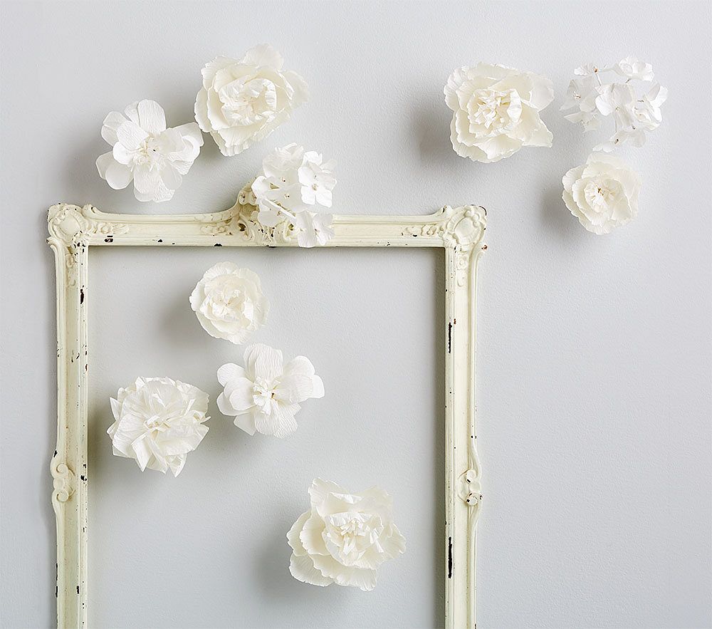 White Mixed Flower Wall Decor