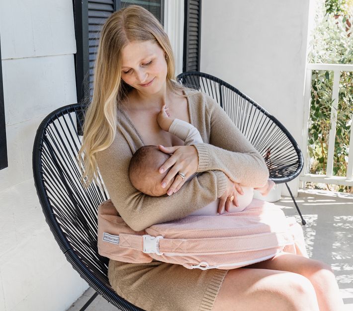 my best friend deluxe nursing pillow