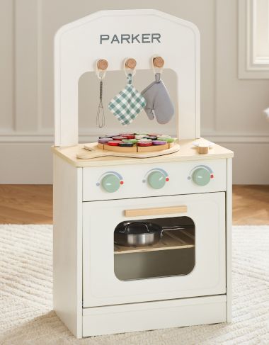 Kitchen & Pretend Play image