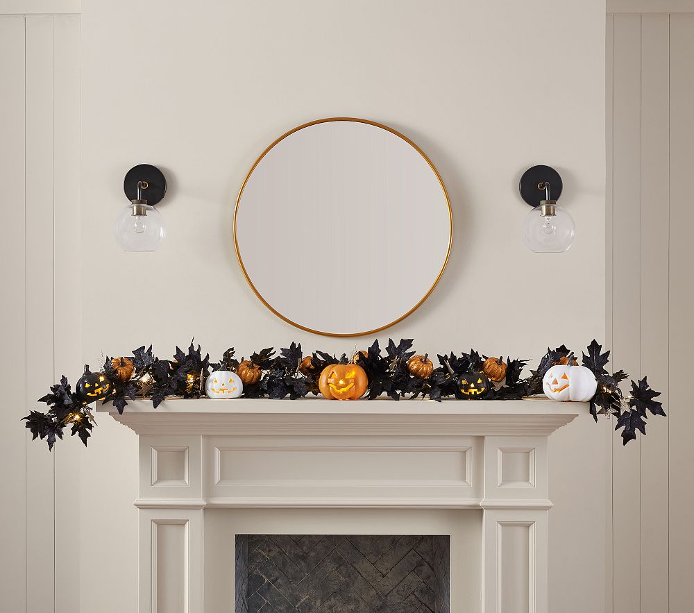 Indoor/Outdoor Halloween Pumpkin Lit Garland