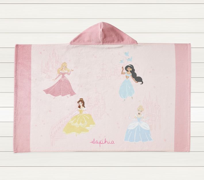 ★PotteryBarn★Disney Princess Beach Hooded Towel名前つけ可 Disney Princess Castles Beach Hooded Towel UPF 50+ | Pottery