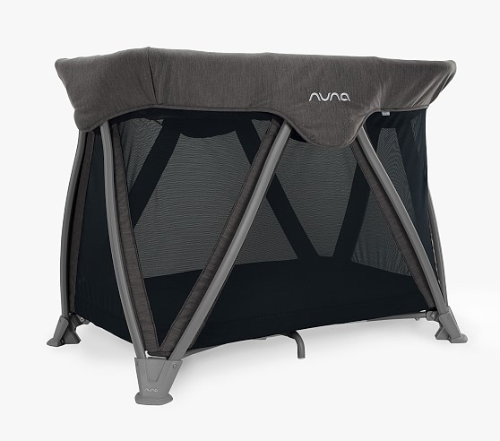 Nuna sena aire ベビーベッドpottery barn限定品 Nuna SENA aire Playard - Pottery Barn Kids Exclusive