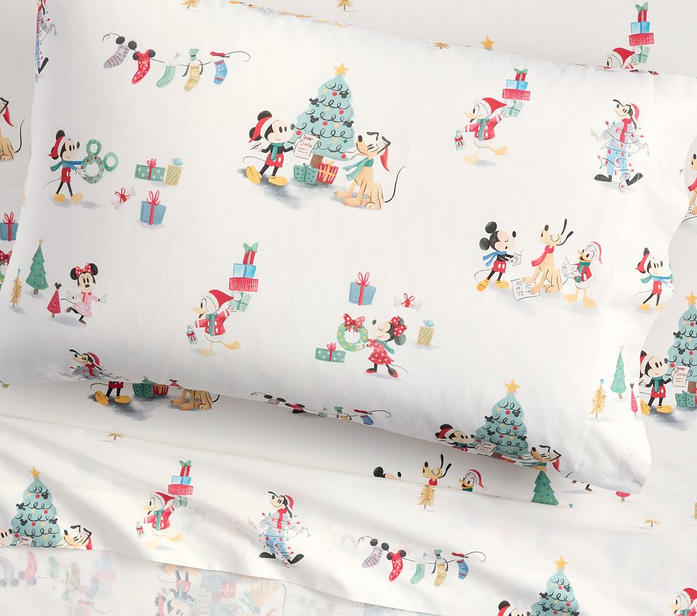 Disney Mickey Mouse and Friends Holiday Organic Sheet Set - Queen + Flannel