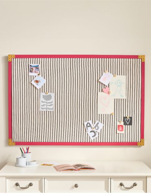 Pinboards &amp; Art Display