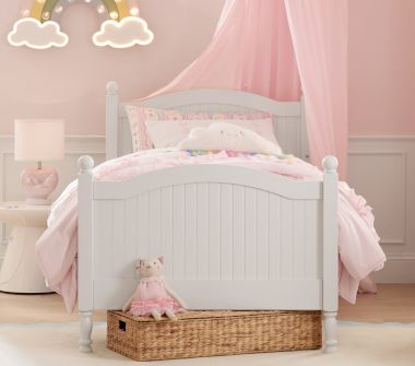 Ruffled Hearts Bedroom