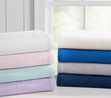 Blankets &amp; Throws