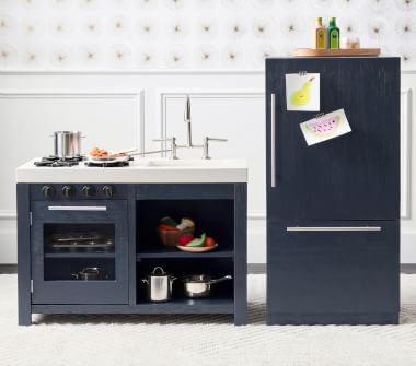 Play Kitchens &amp; Accessories