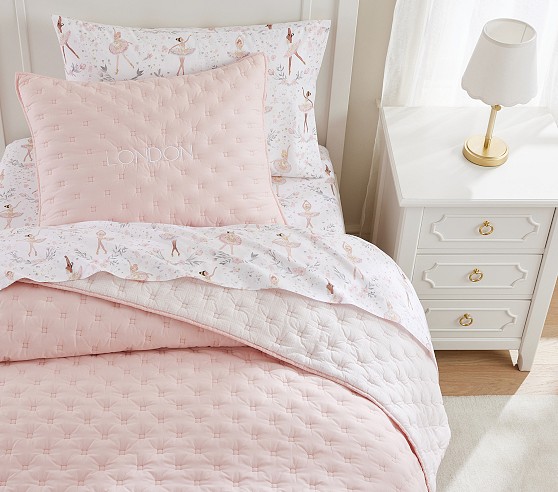 Open Box: World Map Quilt & Shams | Pottery Barn Kids