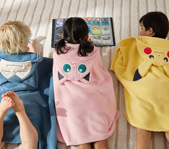 OMYDREAM Accappatoio Pokémon Per Bambini 100% Cotone: Mantella Doccia Con Cappuccio Pikachu, 60x120 Cm, Celeste, Certificato Oeko-Tex