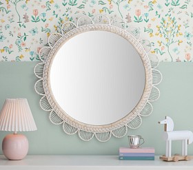 Quinn Scallop Round Rattan Mirror 30