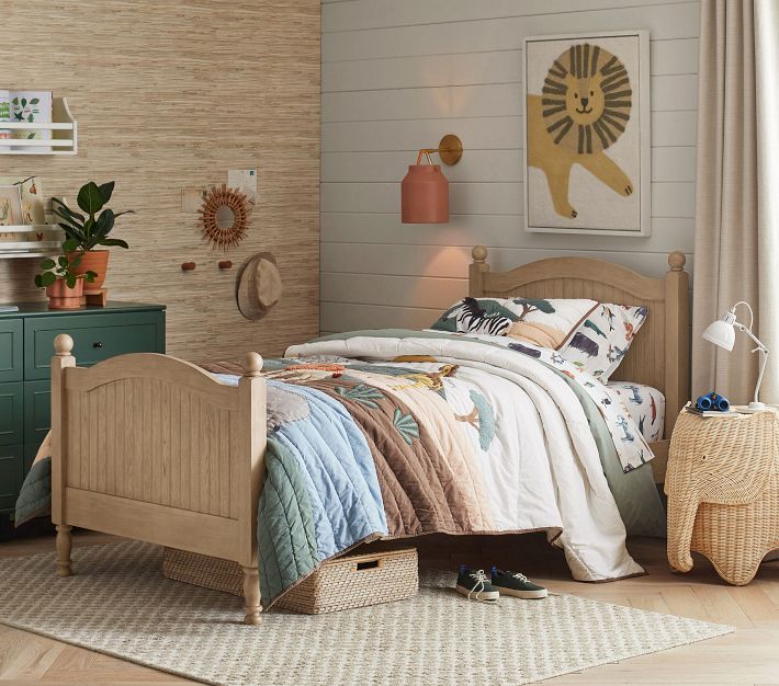 Brendan Animals Organic Sheet Set & Pillowcases | Pottery Barn Kids