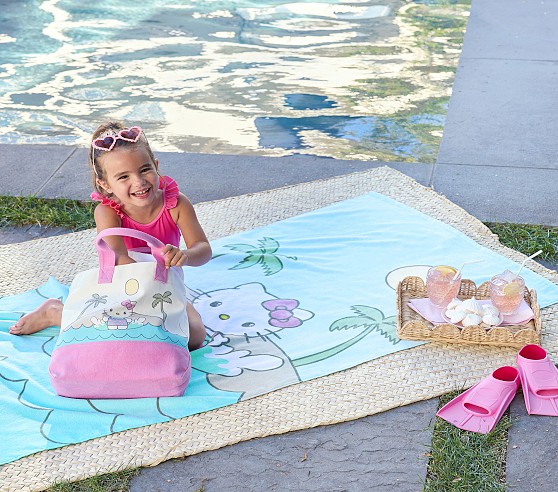 hello-kitty-kid-beach-towel-