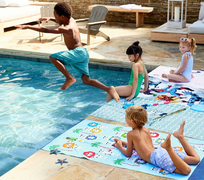Snoopy Surfing Beach Tote & Towel Set - Fun for Kids | Pottery