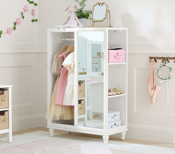 kids dress up clothes Kids Dress Up Storage: Organized Kids Dress Up