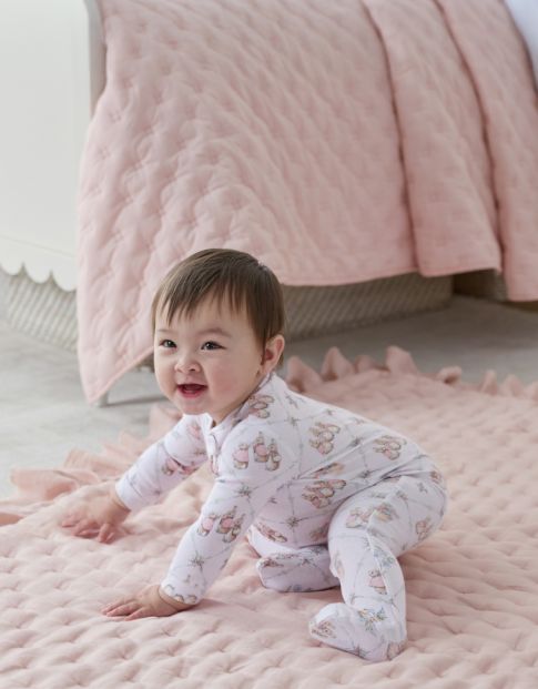 Pajamas &amp; Nightgowns