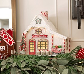 【セール中】ハウスライト✨クリスマス✨3Pセット Classic Light-Up Mantel Village | Pottery Barn Kids