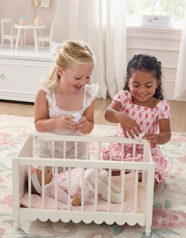 All Dolls &amp; Dollhouses