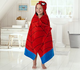Disney Officiële Marvel Spiderman draagbare handdoek poncho met capuchon | Superzacht gevoel, Spider-Man outfit en stadsontwerp | Kinderpeuter zwemmen aankleedgewaad perfect voor thuis, bad en strand