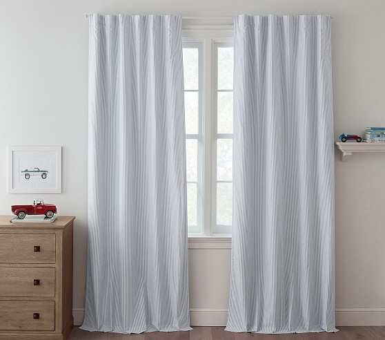 POTTERY BARN＊カーテン Oxford Stripe Blackout Curtain | Pottery Barn Kids