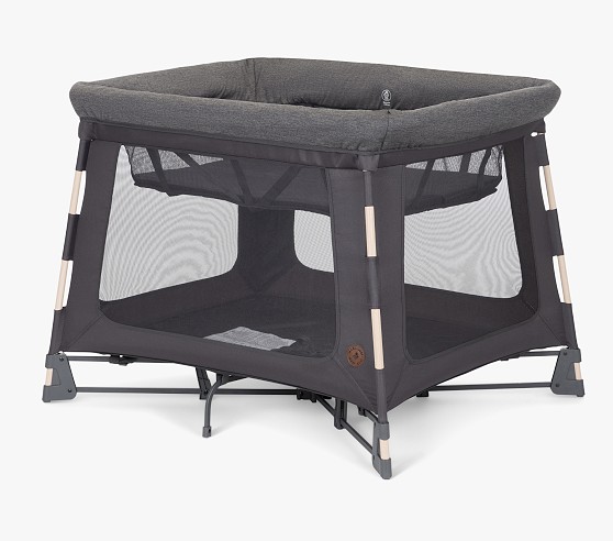 Maxi-Cosi Swift 3-in-1ベビーベッド　プレイヤード　折り畳み Maxi-Cosi® Swift Travel Crib | Pottery Barn Kids
