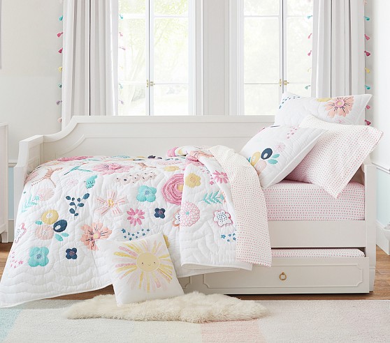 Ava Regency Kids Daybed | Pottery Barn Kids