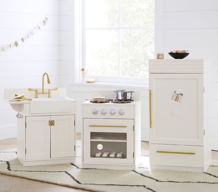 Chelsea Play Kitchen Collection | Pottery Barn Kids