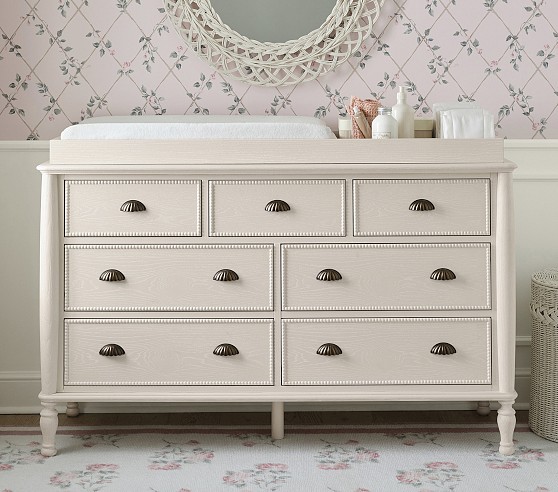 781   ハンドメイドベビールーム Bria Hammel Upholstered Convertible Crib | Pottery Barn Kids