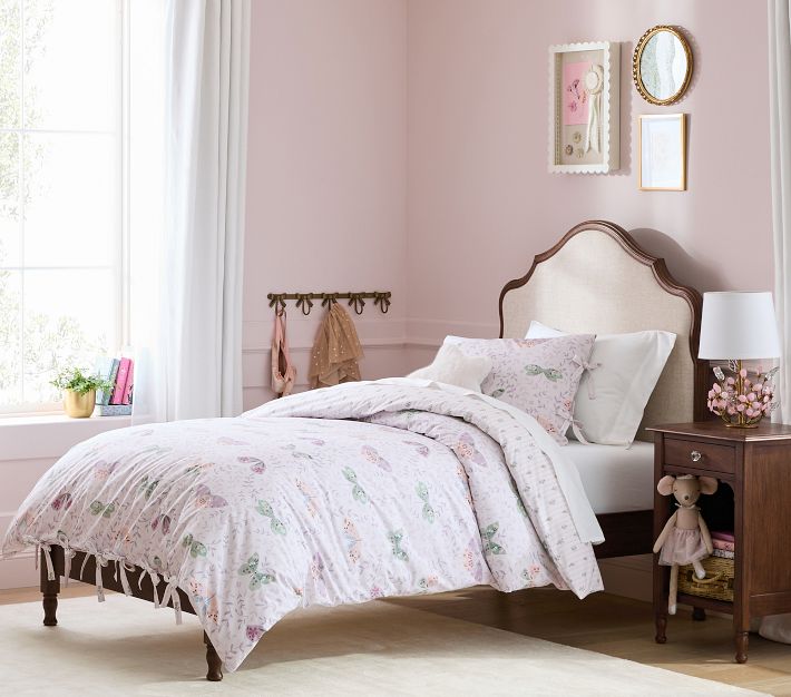 Juliette Upholstered Bed – Vintage Charm | Pottery Barn Kids