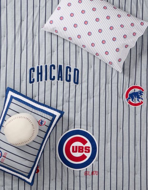<i>MLB™</i>