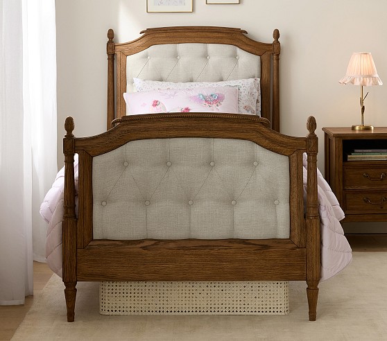Pottery Barnベッドキルト Blythe Tufted Kids Bed | Pottery Barn Kids