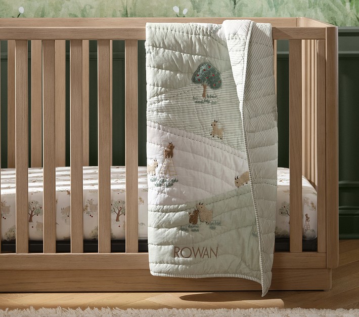 Pottery Barnベッドキルト bowie-billy-goat-baby-quilt-o.jpg