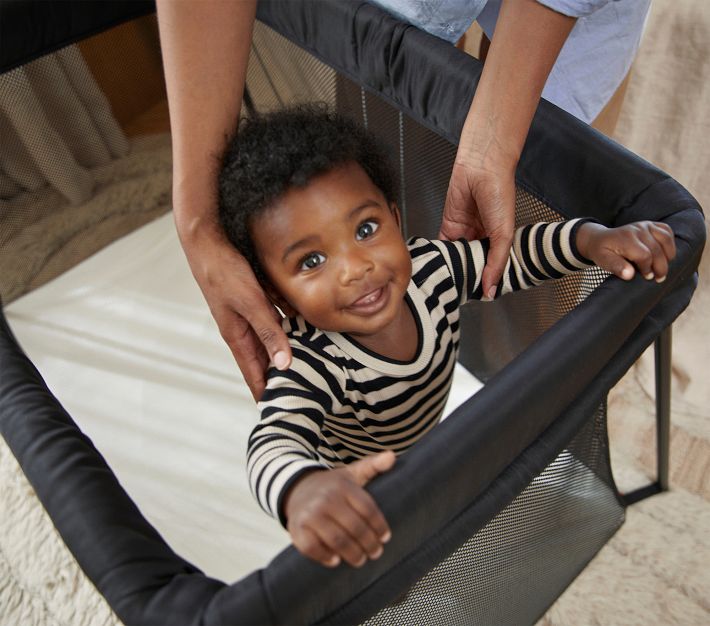 ベビービョルン プレイヤード Babybjorn travel crib 旅行 BABYBJÖRN® Travel Crib Light | Portable Cribs | Pottery Barn Kids