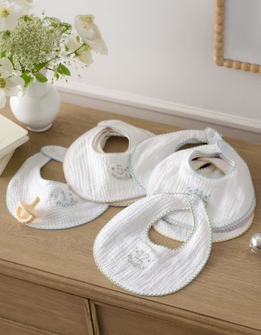 Bibs &amp; Burp Cloths
