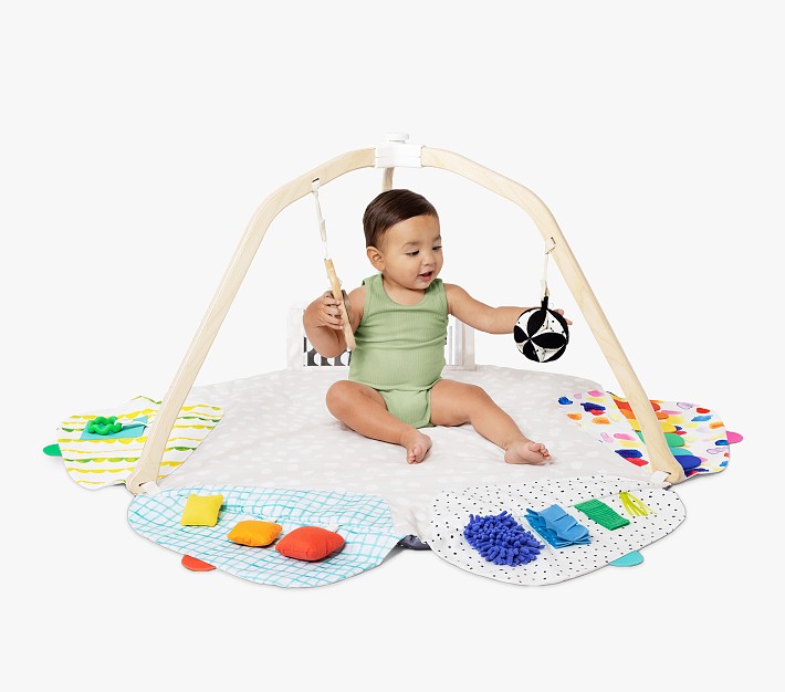 Lovevery プレイジム Lovevery Play Gym: Baby Development Toy | Pottery Barn Kids