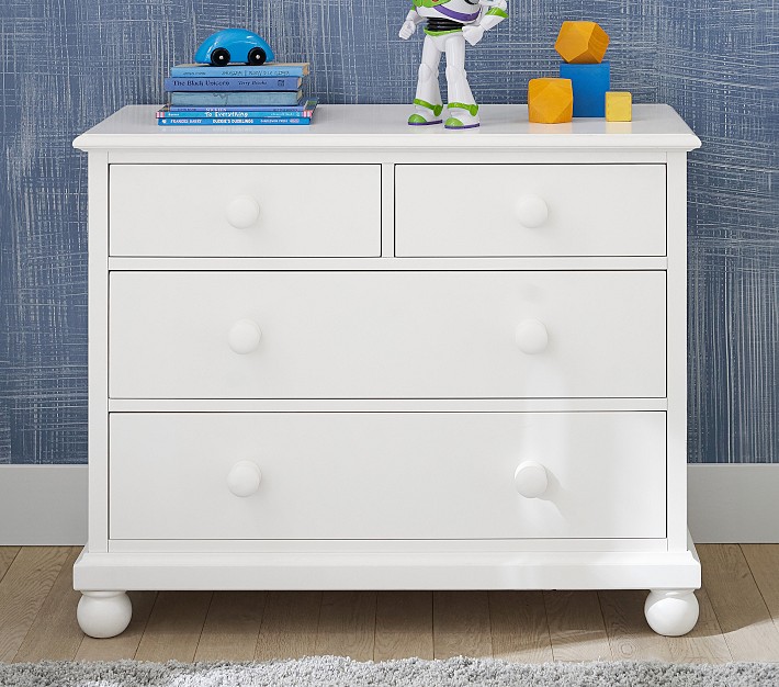 kid dresser Brooks 6 Drawer with Interlocking Drawers Humanized DetailsEquipped with smooth metal slides and handles Gemini 6-Drawer Wide Dresser, Oak,