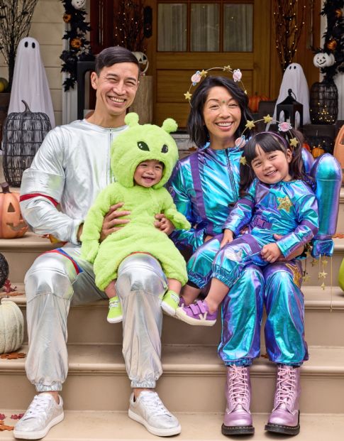 Family &amp; Adult Costumes