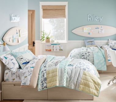 Surfing Snoopy Bedroom