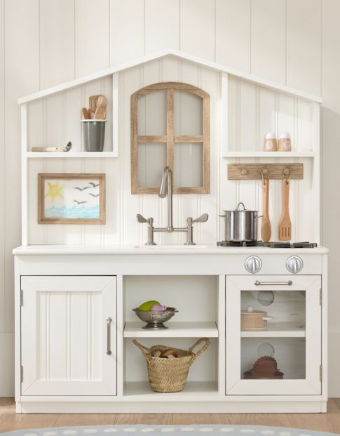 Kitchens &amp; Play Food