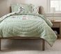 Dr. Seuss's The Grinch<sup>&trade;</sup> Heritage Quilt &amp; Shams