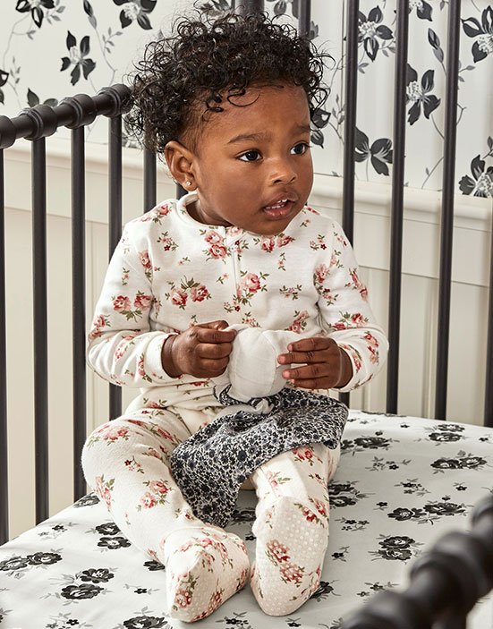 POTTERY BARN KIDS UNVEILS IMAGINATIVE NEW COLLECTION WITH FASHION DUO EMILY  CURRENT AND MERITT ELLIOTT
