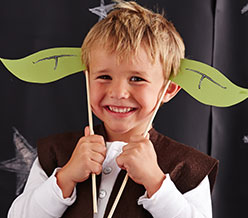 Yoda™ Ears Photo Prop Stencil